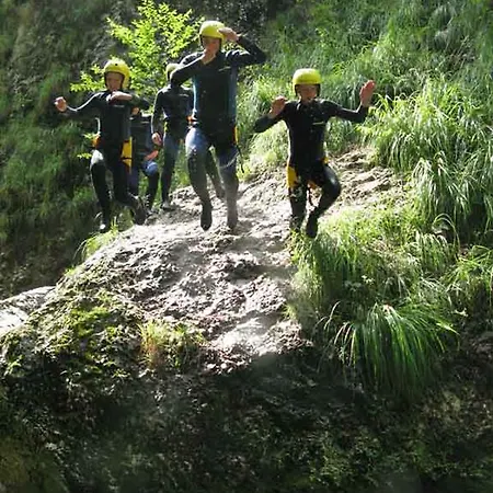 Apartma Ravbar 아파트