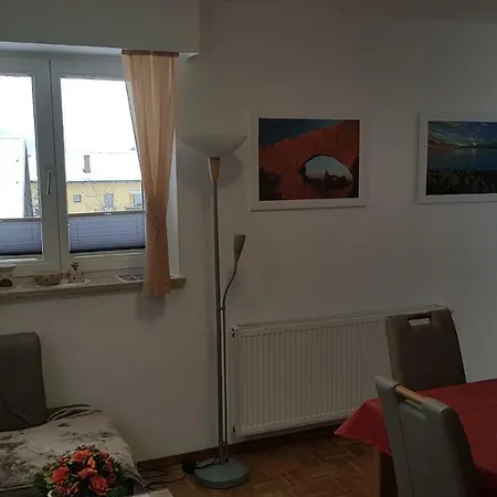 Apartma Ravbar *