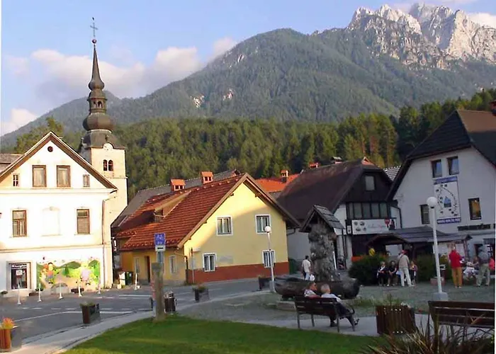 Apartma Ravbar * كْرانْيِسكا غورا