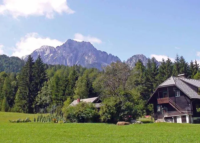 شقة Apartma Ravbar